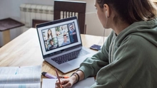 Sinh viên nên mua laptop hay PC? Đánh giá ưu nhược điểm để lựa chọn