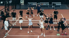 'Ma lực' của Pickleball: Hội bạn bận toàn thời gian nhưng rủ chơi pickleball là rảnh ngay 