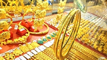 Giá vàng giảm 2 triệu đồng/lượng
