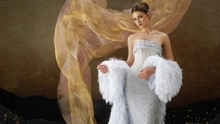Linh Nga Couture giới thiệu BST "Hồn Đất - Mạch Rồng" tại Paris Fashion Week