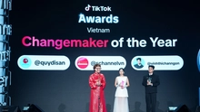 Vĩnh Thích Ăn Ngon nhận giải “Changemaker of the Year” tại TikTok Awards Việt Nam 2025