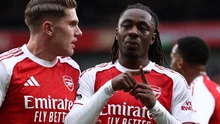Arsenal thắng trận thứ 7 liên tiếp để củng cố ngôi đầu, Man City bị MU bắt kịp