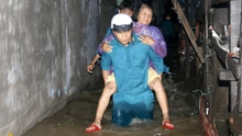 Lâm Đồng di dời khẩn cấp người dân trong đêm tại khu vực ngập sâu