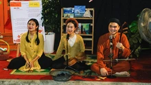 Đêm Trung thu rộn ràng cùng CLB Đọc sách cùng con với “Ông sảo ông sao – Mời vào hát xẩm”