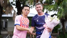 Harry Kewell gọi, Đỗ Hoàng Hên trả lời