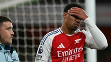 Mất Gabriel là cơ hội để Arsenal làm mới