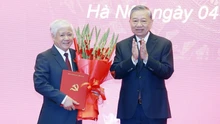 Tổng Bí thư Tô Lâm trao quyết định chỉ định Phó Bí thư thường trực Đảng ủy Quốc hội