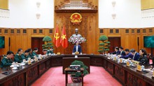 Thủ tướng làm việc với Bộ Quốc phòng về phát triển công nghiệp quốc phòng