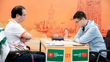 Giải các danh thủ cờ tướng quốc tế – Cúp Phương Trang lần VII: Loạt cờ nhanh nghẹt thở, Nguyễn Thành Bảo vượt ải bán kết, lộ diện chung kết trong mơ