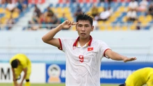 'Vua phá lưới' của U23 Việt Nam chọc thủng lưới thủ môn hay nhất AFF Cup, giúp đội nhà thắng kịch tính ở V-League