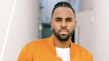 Siêu sao Jason Derulo bất ngờ hội ngộ dàn nghệ sĩ Việt tại TP.HCM