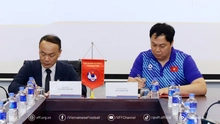 HLV Kim Sang Sik chính thức có thêm trợ lý người Hàn, đội tuyển Việt Nam và U22 tăng “chất thép”