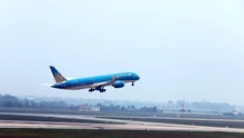 Vietnam Airlines báo lãi hơn 3.600 tỷ đồng nhờ khách quốc tế tăng mạnh, giá nhiên liệu giảm