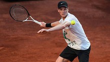 Jannik Sinner thắng dễ ở Rome Masters 2025 sau khi mãn hạn treo vợt