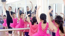 Công điện của Thủ tướng Phạm Minh Chính: Khuyến khích nghệ sĩ, VĐV tham gia hoạt động Hè cho trẻ em