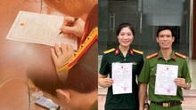 Khoảnh khắc hoa khôi bóng chuyền Phạm Thị Yến ký giấy kết hôn ở tuổi 40, ông xã gọi là ‘bản hợp đồng cuộc đời’
