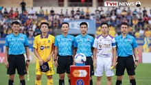 CLB Hà Nội đề nghị làm rõ vụ trọng tài quên luật