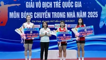 Tranh cãi giải thưởng bóng chuyền quốc gia kém cả... hội làng, đội vô địch không có cúp lẫn huy chương