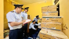 Mở đợt cao điểm truy quét buôn lậu, hàng giả và xâm phạm sở hữu trí tuệ