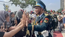 Thành phố Hồ Chí Minh lưu luyến chia tay các lực lượng tham gia Lễ diễu binh