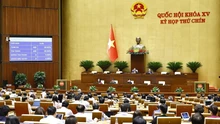 Thông qua nghị quyết về việc rút ngắn nhiệm kỳ Quốc hội khóa XV