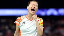 Thùy Linh ngược dòng hạ cựu á quân thế giới, giành vé vào tứ kết Malaysia Masters 2025