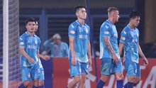 V-League 24/25: Quảng Nam lại đẩy SHB Đà Nẵng vào 'đường cùng'