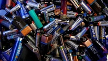 Pin mạnh gấp 3 lần lithium-ion hứa hẹn cách mạng hóa máy bay điện