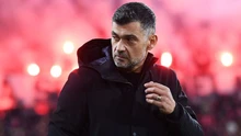 AC Milan sa thải HLV Sergio Conceicao
