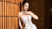 Dương Cẩm Lynh thăng hạng nhan sắc trong loạt ảnh diện váy cưới