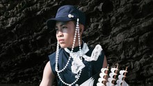 Người mẫu teen Pun Trần sải bước trên sàn diễn quốc tế