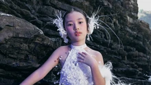 Người mẫu nhí Bảo Hân "lột xác" trên sàn diễn The New Generation of Models