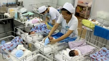 Thành phố Hồ Chí Minh hỗ trợ 3 triệu đồng với phụ nữ dưới 35 tuổi sinh đủ 2 con