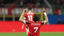 AC Milan ngược dòng thắng Bologna 3-1, nuôi hy vọng top 4