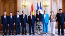 Thủ tướng Phạm Minh Chính hội kiến Chủ tịch Quốc hội Pháp Yael Braun-Pivet