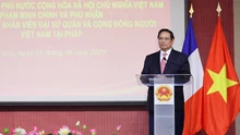 Thủ tướng Phạm Minh Chính gặp gỡ cộng đồng người Việt Nam tại Pháp