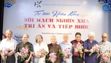 Vinh danh nhà sử học Dương Trung Quốc, GS Lê Văn Lan trong bảo tồn di sản