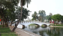 Khi công viên 'lên tiếng' giữa mùa nắng hè
