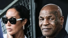 Mike Tyson dạo phố với phong cách cực ngầu ở tuổi 58