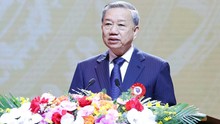 Bền bỉ, kiên trung, phụng sự sự nghiệp cách mạng cao cả của Đảng, dân tộc, phục vụ nhân dân