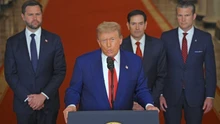 Căng thẳng Israel - Iran: Tổng thống D. Trump cảnh báo tiếp tục tấn công