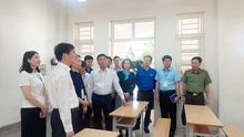 Kỳ thi tốt nghiệp THPT 2025: Phó Thủ tướng Lê Thành Long kiểm tra tại Quảng Ninh