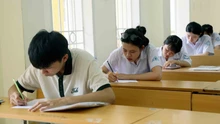 Tăng tính thực tiễn, phát triển năng lực vận dụng kiến thức trong đề thi các môn tự chọn