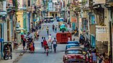 Người cao tuổi Cuba "sống trẻ" nhờ đam mê bơi lội