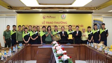 T&T Group trao thưởng CLB Bóng bàn CAND-T&T