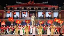 Chương trình nghệ thuật "Hành trình thế kỷ" Ngày Bác Hồ ra đi tìm đường cứu nước