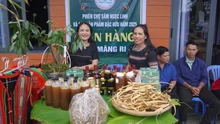 Lễ khai mạc Phiên chợ Sâm Ngọc Linh tại Kon Tum