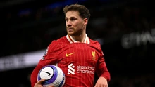 Tin chuyển nhượng hôm nay 14/7: MU gây bất ngờ với 'sao xẹt' của Chelsea; Real Madrid đổi Guler lấy Mac Allister