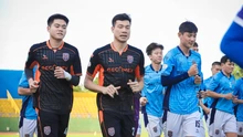 Trung vệ Quế Ngọc Hải chia tay B.Bình Dương