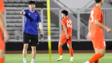 HLV Kim Sang Sik ‘trinh sát’ đối thủ, U23 Việt Nam tăng tốc chuẩn bị gặp Lào